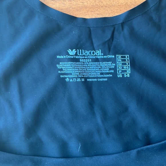 Wacoal Smooth Complexion Shapewear sz small - Picture 4 of 12